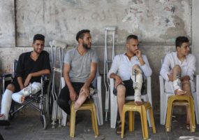 غزة.. رحلة شفاء الجرحى محفوفة بالمخاطر
