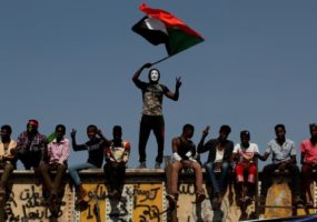 بلد ينهض من حرب ليواجه أخرى: النزاع غائر في ذاكرة السودان