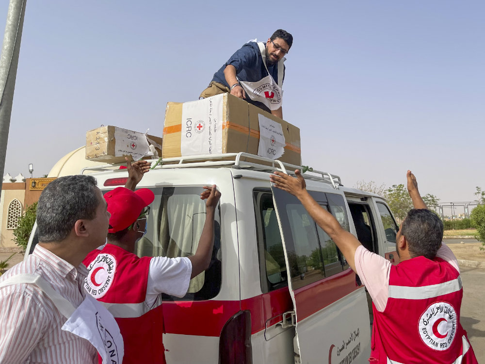 Complying with IHL in large-scale conflicts: How should states prepare to allow and facilitate delivery of humanitarian relief?