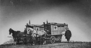 Red Cross and Red Crescent protecting throughout time