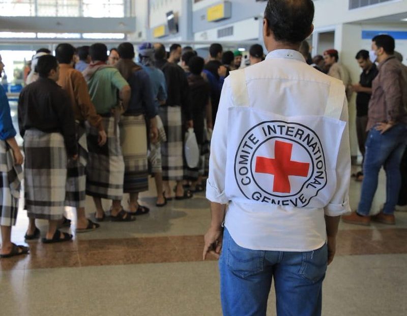 Nearly 900 detainees from the Yemen conflict to return home on ICRC flights