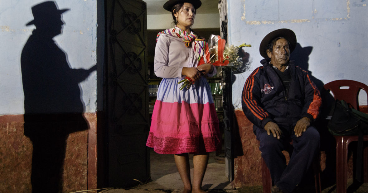 La photographe Angela Ponce Romero, lauréate 2017 du Visa d’Or Humanitaire du CICR