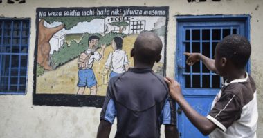 Enfants soldats : leur place est à l’école, pas à la guerre