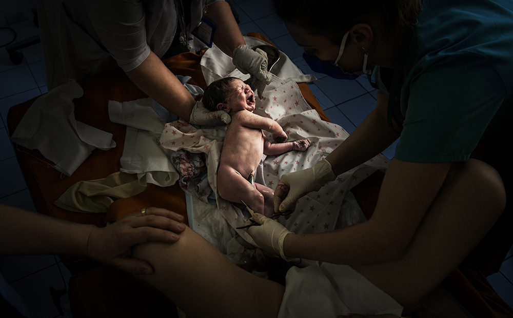 Visa d’or humanitaire du CICR : Antoine Agoudjian primé pour un photoreportage sur les conséquences humanitaires du conflit du Haut-Karabakh