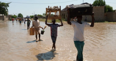 Afrique de l’Ouest : les équipes de la Croix-Rouge renforcent leur aide humanitaire après les inondations dans des zones de conflit