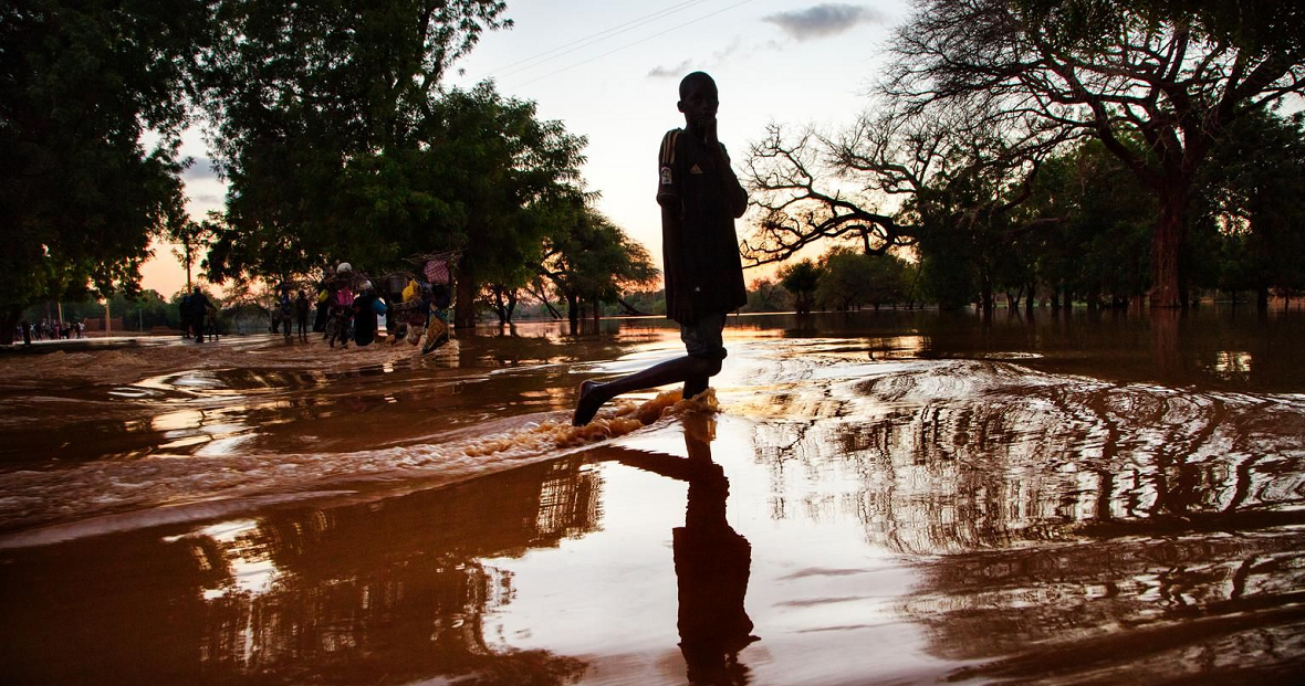 Les défis de la recherche humanitaire : Une réflexion essentielle dans la Revue internationale de la Croix-Rouge