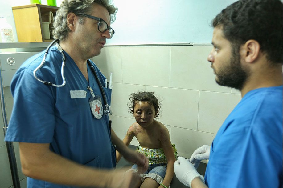 Shifa hospital Gaza: the daily struggle to save lives (Video)