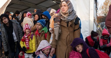 International Migrants Day: How does the ICRC help migrants?