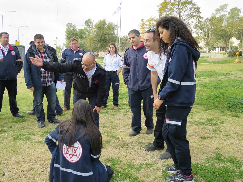 A joint workshop of Magen David Adom and the International Committee of the Red Cross