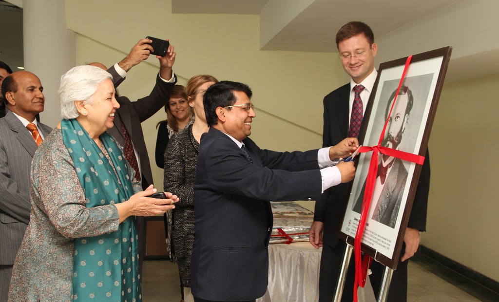 ICRC celebrates 150th Anniversary – holds photo exhibition in Universities