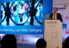 साझा मानवीय लक्ष्यों के लिए निजी क्षेत्र के साथ भागीदारी और सहयोग