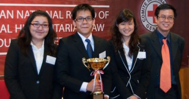 Obrolan Singkat Mengenai HHI Bersama Juara Moot Court Competition IHL Indonesia