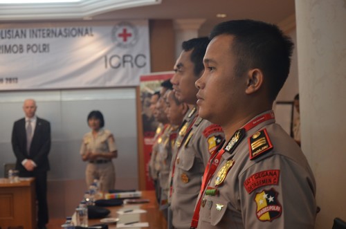 20 Perwira Brimob Sat I Gegana Korbrimob Mengikuti Workshop Bersama ICRC