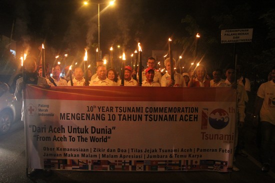 Obor Kemanusiaan Mengenang 10 Tahun Tsunami