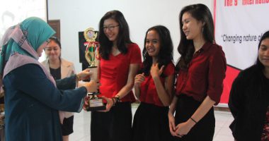 Universitas Parahyangan juara baru IHL National Debate Competition 2016