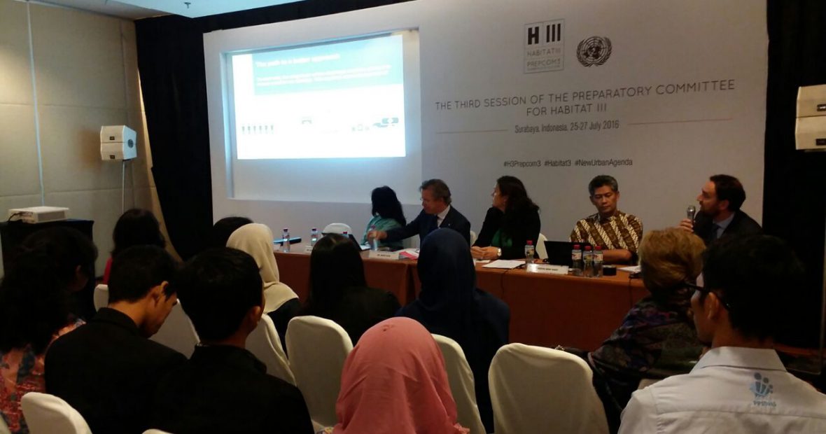 Partisipasi ICRC dalam PrepCom3 untuk Konferensi Habitat III