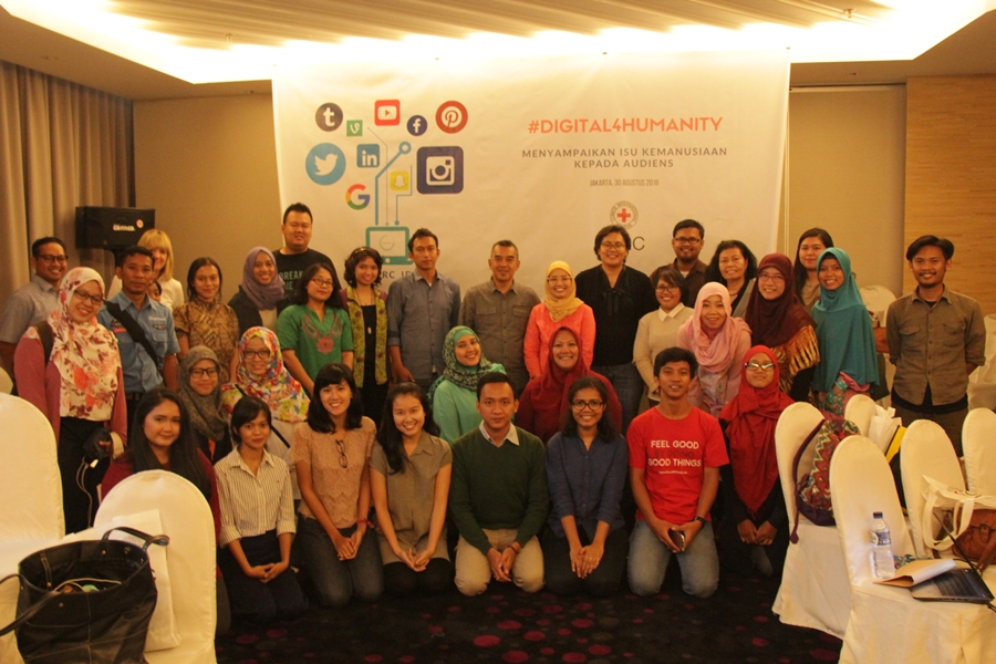 #Digital4Humanity: mengirim pesan kemanusiaan lewat media sosial