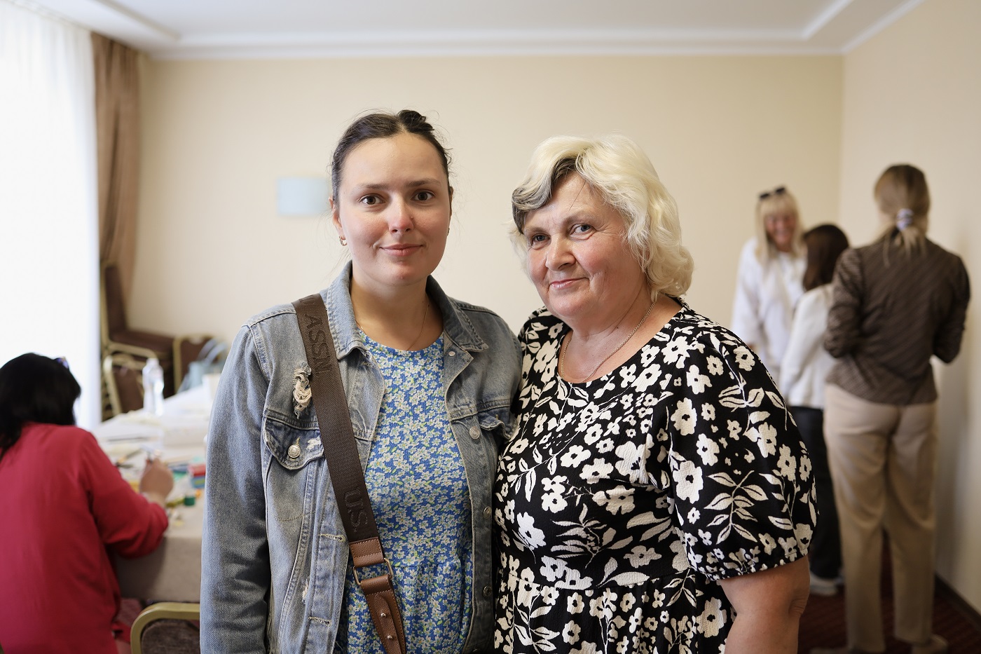 Лариса та її донька Лариса та її донька