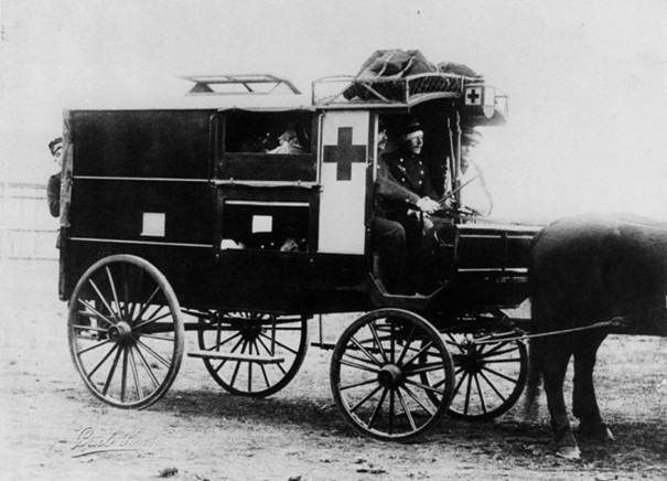 Данія, 1879 рік. Данська військова карета швидкої допомоги. CC BY-NC-ND / ICRC