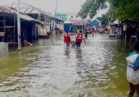 Soomaaliya: Bisha Cas ee Soomaaliyeed ayaa wali safka hore kaga jirta caawinta dhibanayaasha fatahaada