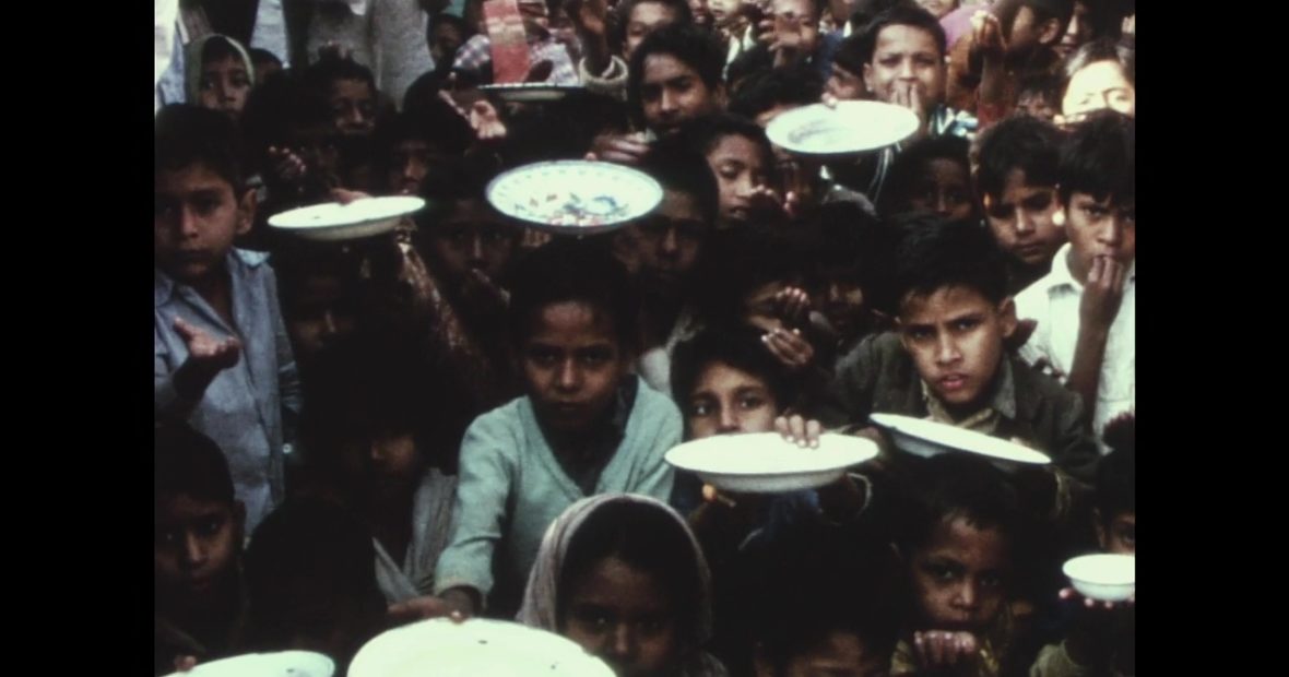 The child as a humanitarian icon : between the idiosyncratic and the enduring in six films