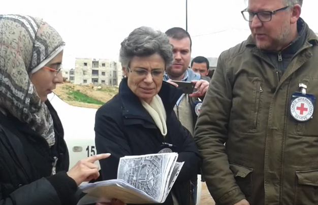 «A Alep, on se bat désormais partout» – Marianne Gasser, Cheffe de la délégation du CICR en Syrie
