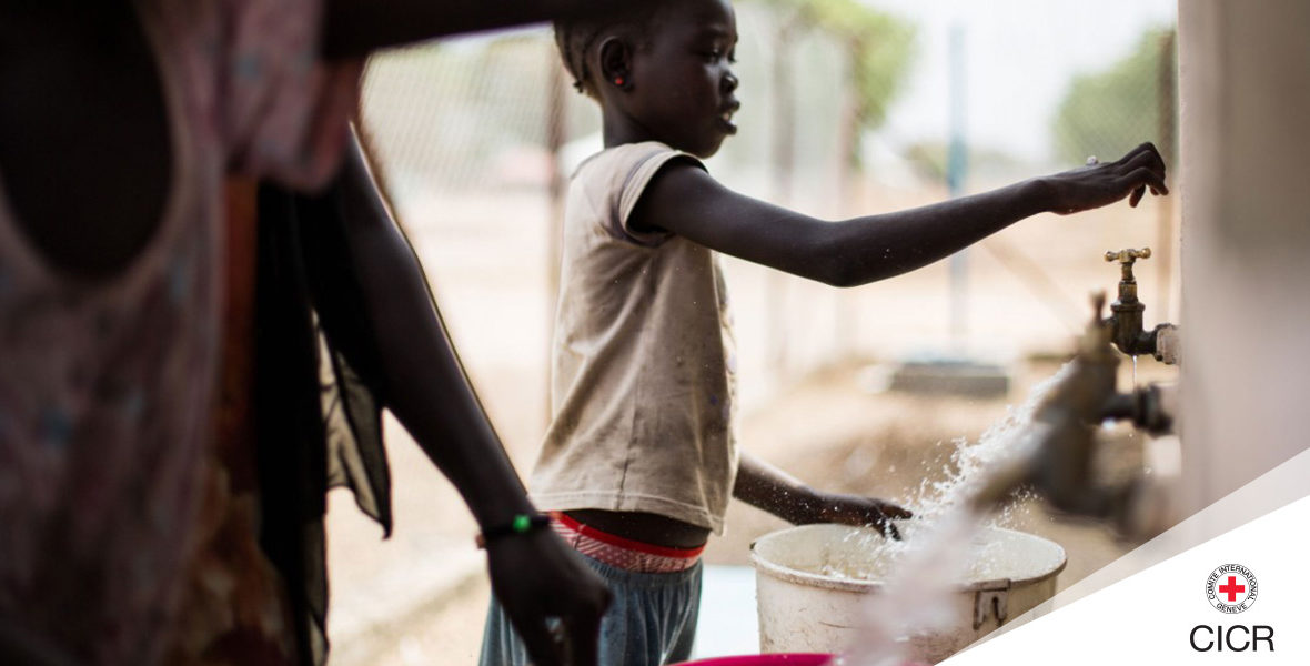 Soudan du Sud : le CICR fournit de l’eau à 15 000 personnes grâce à l’énergie solaire