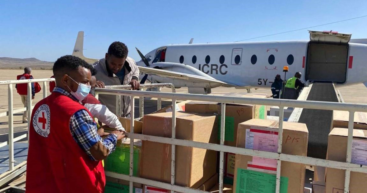 Éthiopie : un avion du CICR achemine une assistance médicale essentielle au Tigré