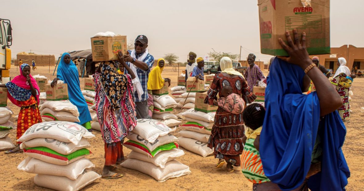 Crise alimentaire : le CICR s’alarme des conséquences dans les zones déjà impactées par un conflit armé