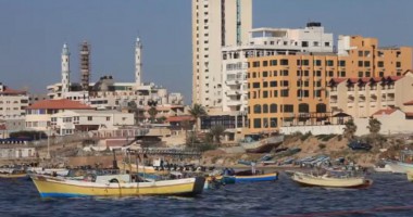 Life in Gaza: Fishermen (video)
