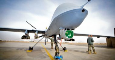 Penargetan ekstrateritorial dengan menggunakan drone bersenjata: Beberapa implikasi hukum