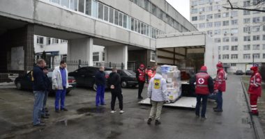 اوکراین: علیرغم درگیری‌های شدید، کمیته بین‌المللی صلیب سرخ به فوری‌ترین نیازها در ماریوپل پاسخ می‌دهد
