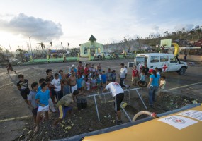 Philippines: Humanitarian needs still great six months after Typhoon Haiyan