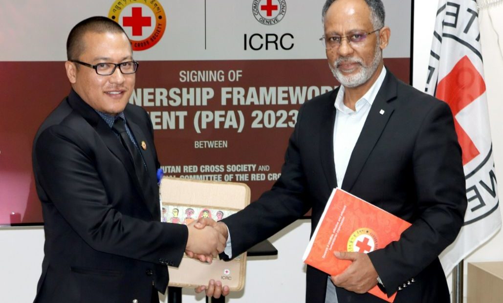Bhutan Red Cross Society and Maldivian Red Crescent sign partnership framework agreements with the ICRC