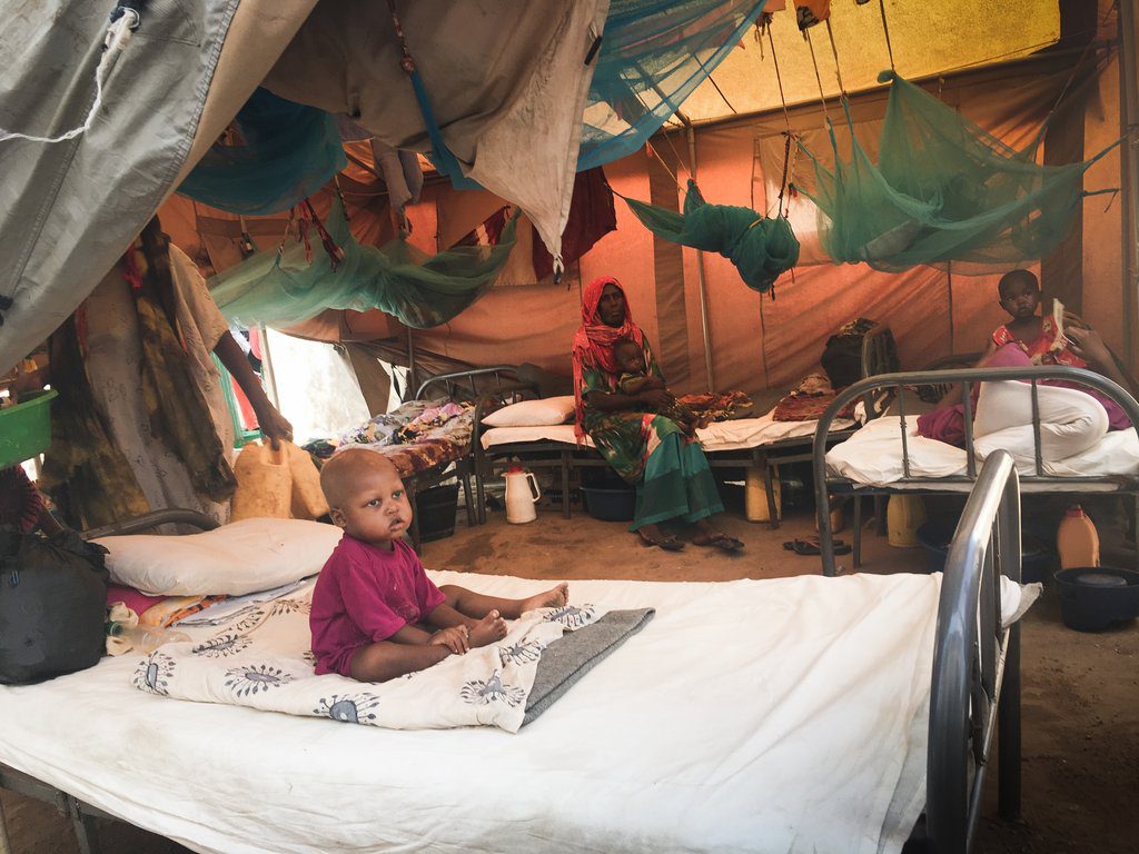 One of the tents put up outside the Kismayo stabilization centre to accomodate the high number of patients admitted in the facility. ©ICRC/Abdikarim Mohamed