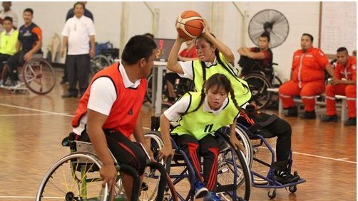 กัมพูชา/มาเลเซีย-กีฬาช่วยคืนผู้พิการสู่สังคม
