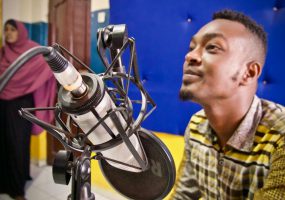Behind the Scenes : โฆษณาวิทยุเพื่อป้องกันโรคร้ายในโซมาเลีย