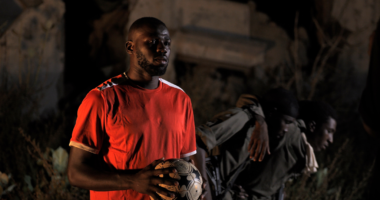 ‘คาลิดู คูลิบาลี’ นักเตะทีมชาติเซเนกัล สู่ภารกิจคุ้มกันผู้ได้รับผลกระทบจากการสู้รบ